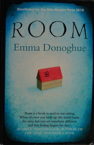 Emma Donoghue: Room (Paperback, 2011, Charnwood)